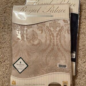 Waterford Luxury Damask Tablecloths - Brand New